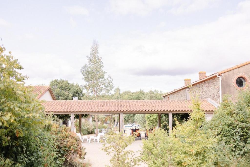 Domaine De L'Oiseliere Hotel Chauché Exterior foto